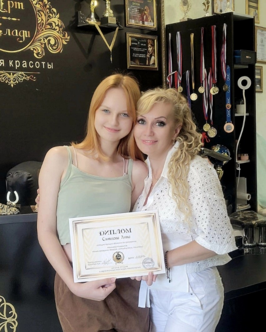 Выпускница 6
